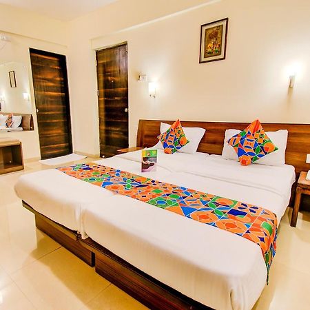 Fabhotel Home Away Homes Viman Nagar 푸네 외부 사진